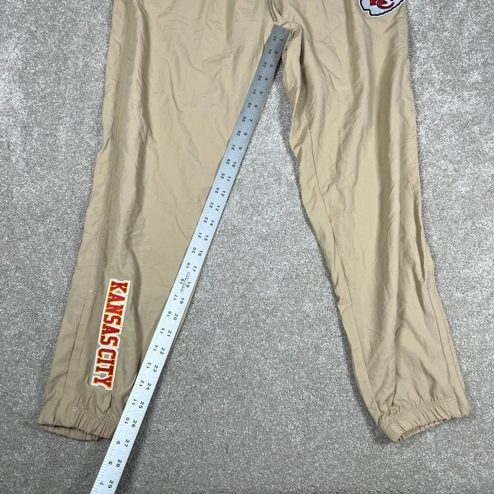 Pro Standard Kansas City Chiefs Womens Track Pants Tan Logo Joggers M NWT‎